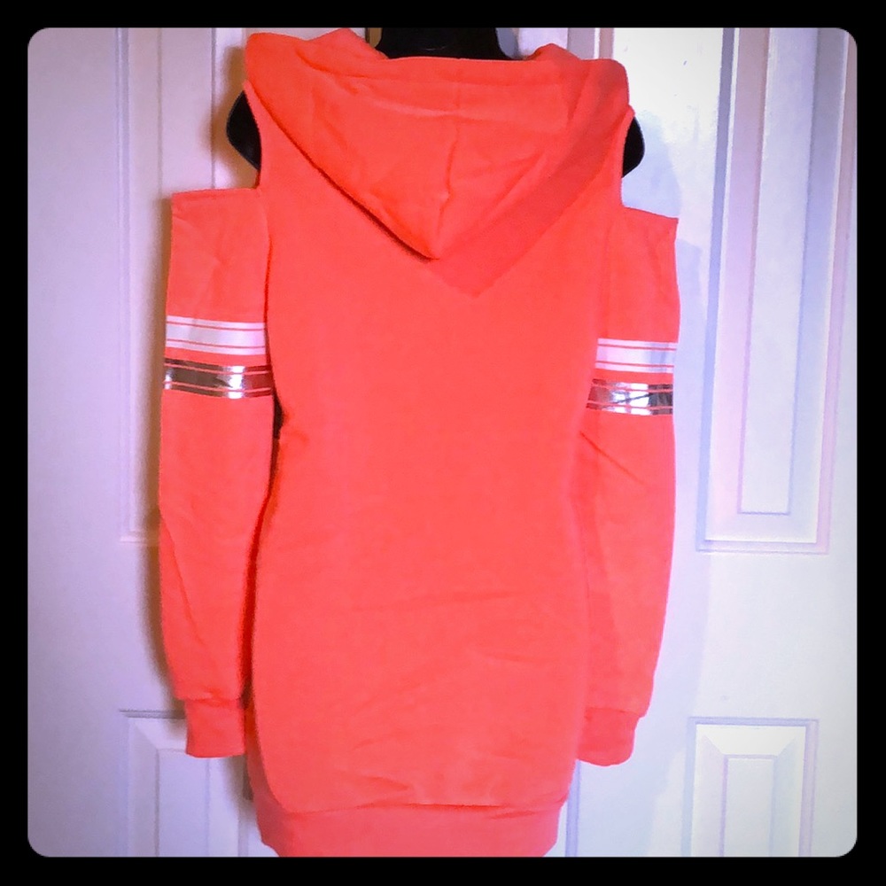 HOST PICK 💕 LAST CALL‼️ DONATING TO FIRE VICTIMS‼️ HOODED SWEATSHIRT Womens M L - Picture 8 of 12